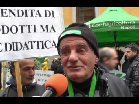 Napoli - Coldiretti, Vogliamo i mercatini -2- (23.01.14)