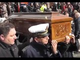 Acerra (NA) - Terra dei Fuochi, i funerali del vigile Michele Liguori (20.01.14)