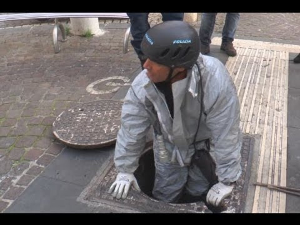 Napoli - Sventato colpo della banda del buco in Via Cervantes -live- (16.01.14)