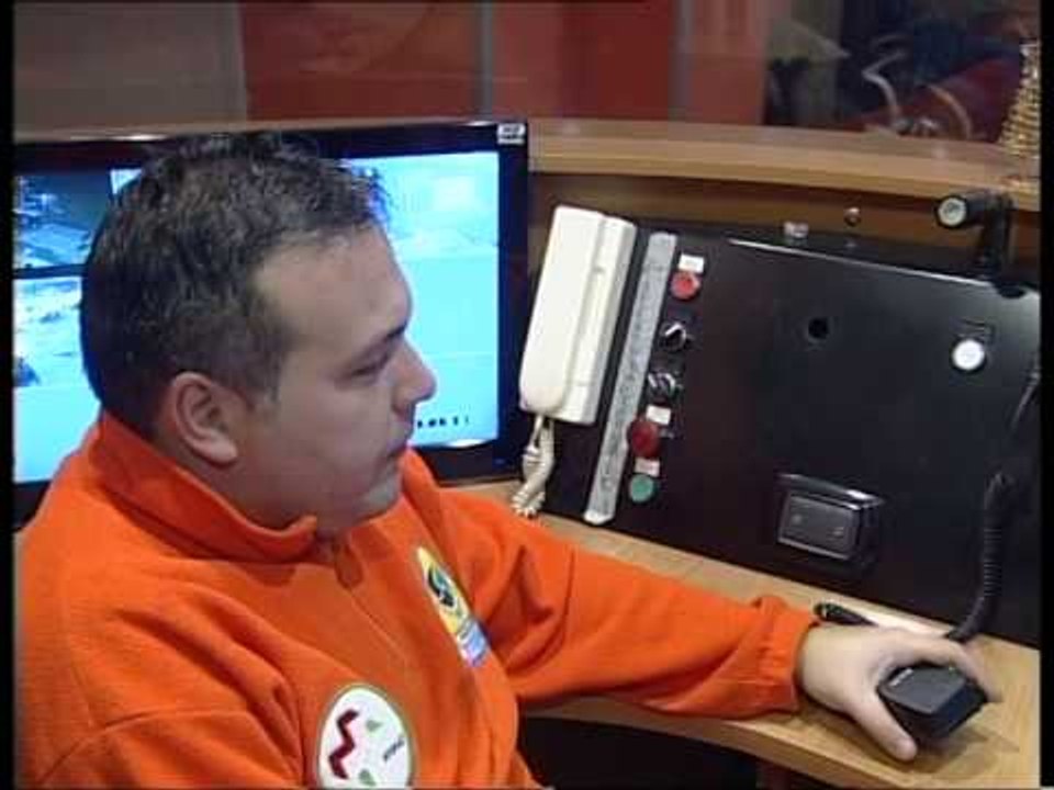 Pagani (SA) - Protezione civile, immagini e interviste -live- (31.12.13)