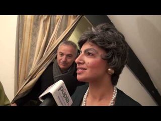 Carinaro (CE) - "E' asciuto pazzo 'o parrucchiano", il cardinale Sepe in platea (26.12.13)