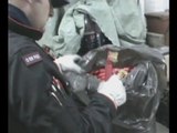 Pomigliano (NA) - Sequestrate 2,4 tonnellate di botti illegali (28.12.13)