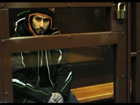 Napoli - Greenpeace, il rientro di Christian D'Alessandro -1- (27.12.13)