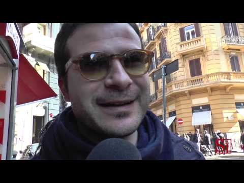 Napoli - I napoletani e i regali di Natale (21.12.13)