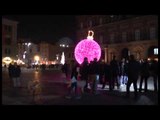 Napoli - Natale, si illumina anche Piazza del Plebiscito -2- (20.12.13)
