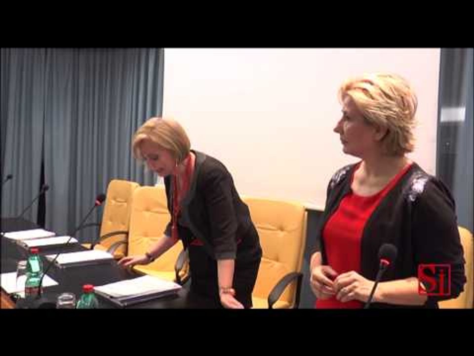 Napoli - Ascom, forum contro la violenza sulle donne -3- (18.12.13)