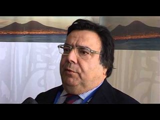 Napoli - Successo della mostra "Porcelain" in aeroporto (13.12.13)