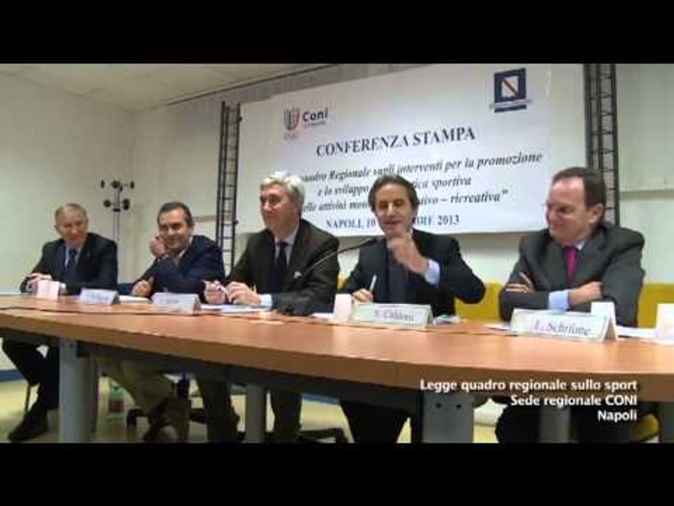 Napoli - Caldoro alla presentazione della Legge sullo Sport (10.12.13)