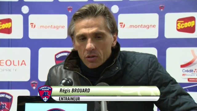 Conférence de presse Clermont Foot - AC Arles Avignon (1-1) : Régis BROUARD (CF63) - Franck DUMAS (ACA) - 2013/2014