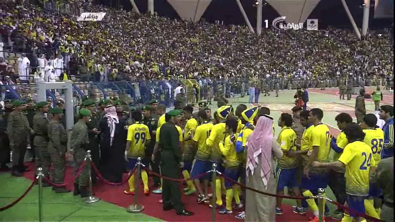 فرحة النصر و جمهوره وتتويج النصر بطل بطولة كأس ولي العهد امام الهلال - النصر 2-1 الهلال - نهائي كأس ولي العهد 01/02/2014 HD - الجزء الاول