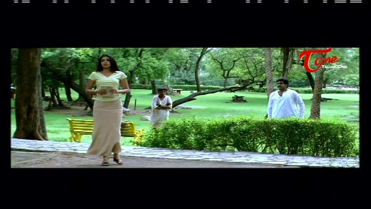 Missamma Comedy Scene | Beautiful Bhumika Teases Sivaji In Park