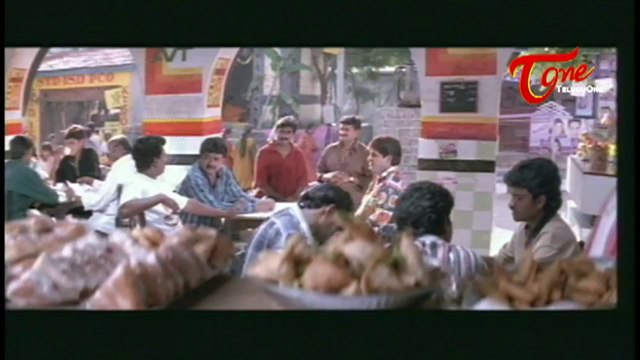 Nuvvu Vastavani Comedy Scene | Mallikarjuna Rao Satires On Sudhakar