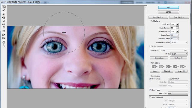 Photoshop: Large Eyes Effect with the Liquify Tool - Tutorial