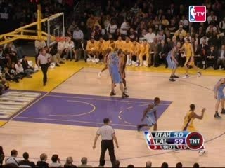 Kobe bryant assist Luke Walton