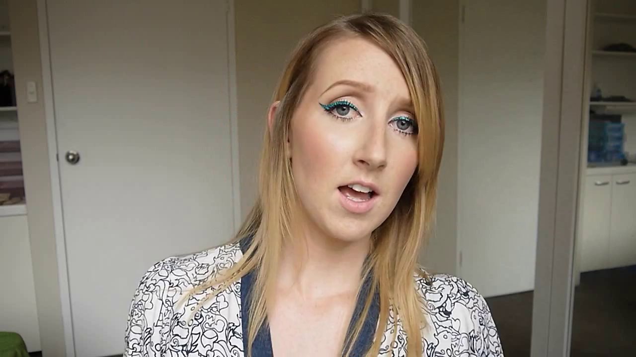 The Best Face Makeup Brushes for Beginners