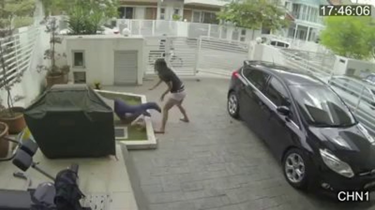 Never Mess Up with Girls