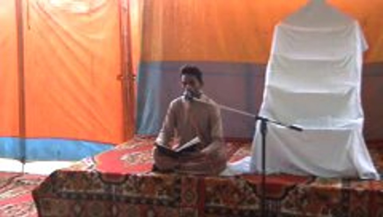 Zulfiqaar Zameer Reciting Manqbats On Majlis-e-Esal-e-Sawab OF Marhom Nazir Ahmed Abbasi Org by:Sons of Marhoom