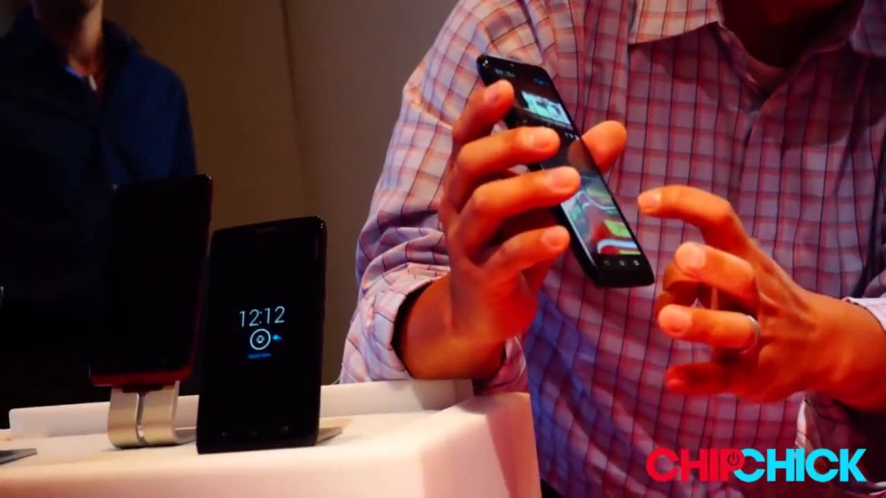 Hands on with the Motorola Droid Ultra, Maxx and Mini (2013)
