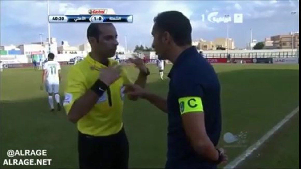 Vítor Pereira volta a irritar-se na Arábia Saudita, desta vez com o árbitro