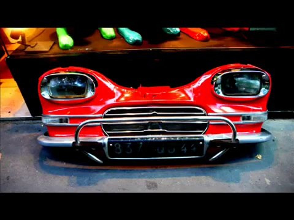 Les voitures d'Yves Henry