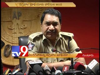 Treasure hunters destroy temples