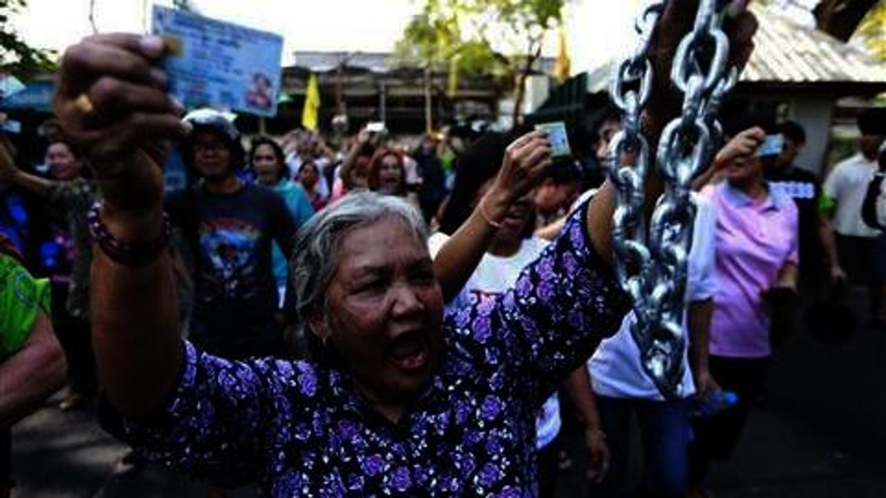 Thailand protesters disrupt general election