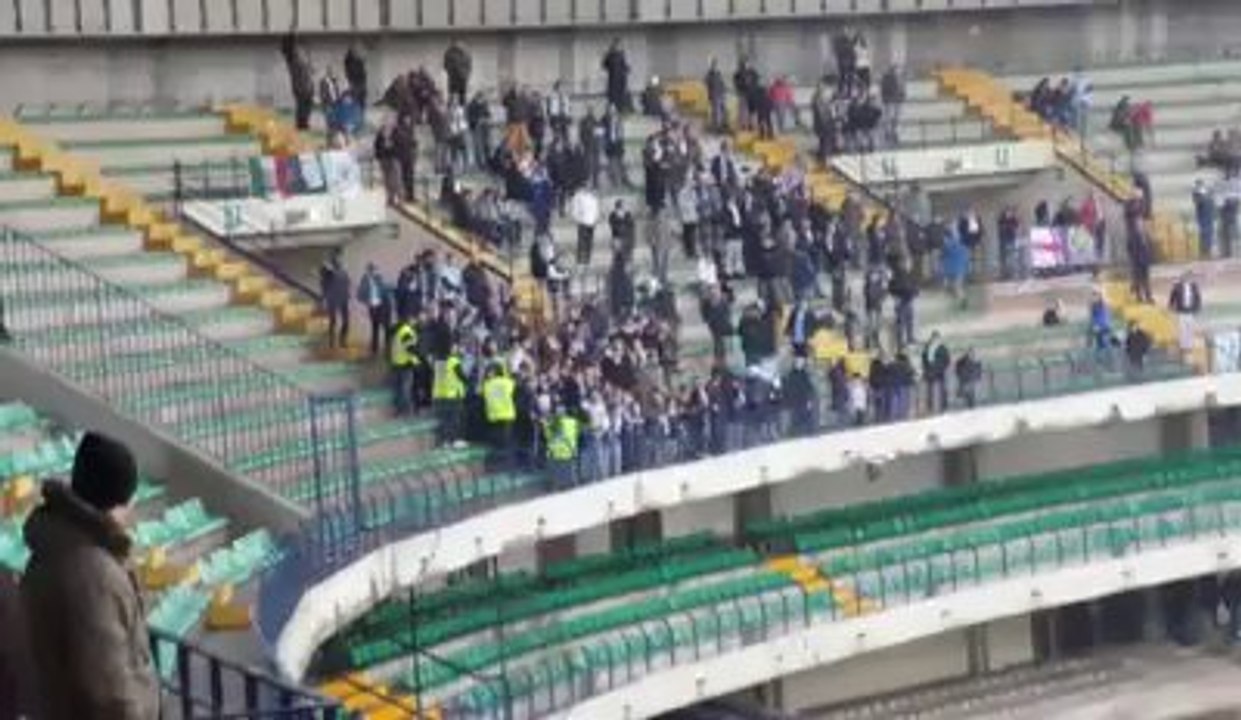 GLI STEWARD PLACANO I LAZIALI
