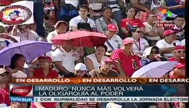 Revolución bolivariana lucha contra oligarquías venezolanas: Maduro