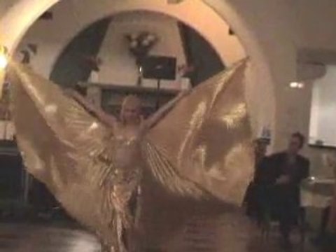 Soirée dansante au restaurant LE BISTROT GOURMAND DE SALERNES avec ambiance cabaret PATRICIA MAGNE et sa troupe samedi 1er février 2014 lebistrotgourmandsalernes.com restaurant Traiteur Mariage Salernes Dracénie Var