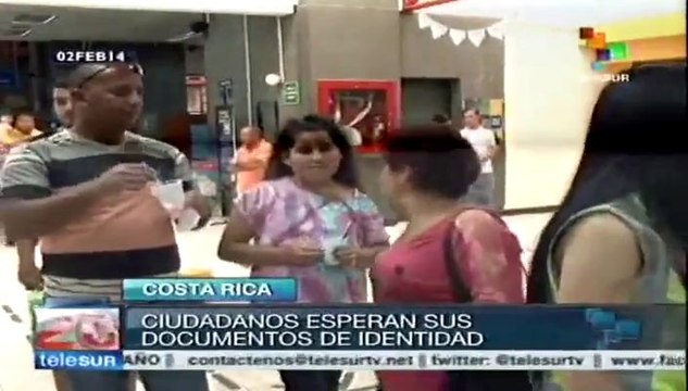 Electores costarricenses aún esperan cédula para votar