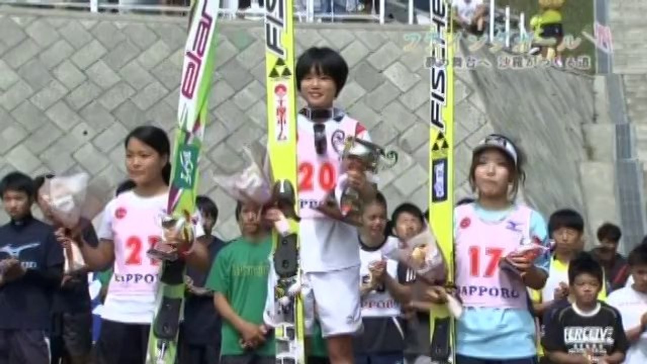 高梨沙羅(Sara Takanashi)　フライングガール　夢の舞台へ沙羅がつくる道 2014-02-03