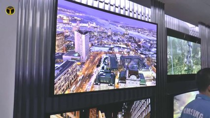 Dünya Güzeli Samsung Bendable TV!