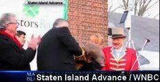 NYC Mayor de Blasio Drops Staten Island Groundhog