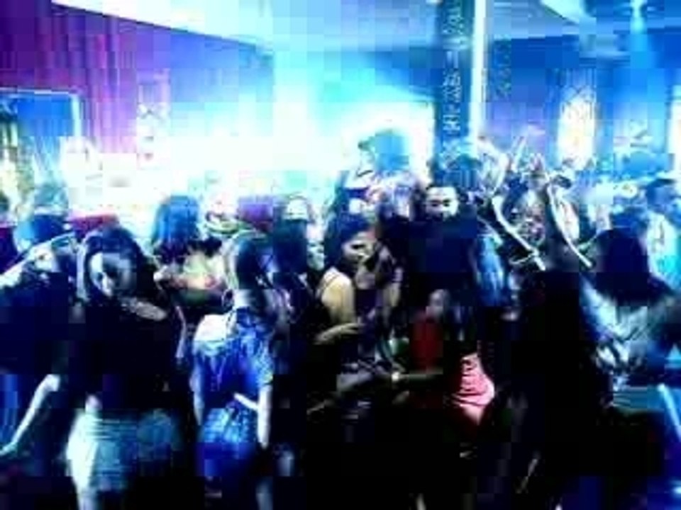 Fresh Azimiz - Bow Wow