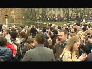 Watch tallest building demolished in Europe