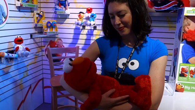 Big Hugs Elmo Hands-on at Toy Fair 2013