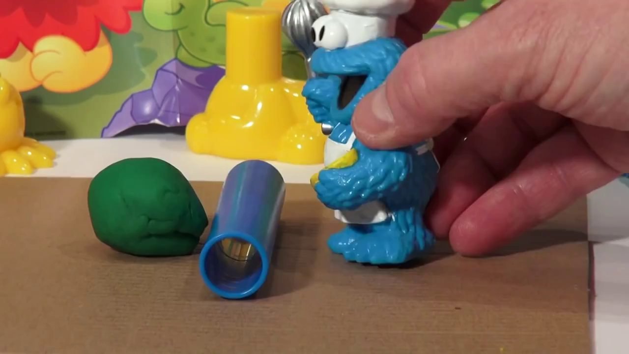 Play-Doh , Animal Activities , Jungle Animals and fun with the Cookie Monster