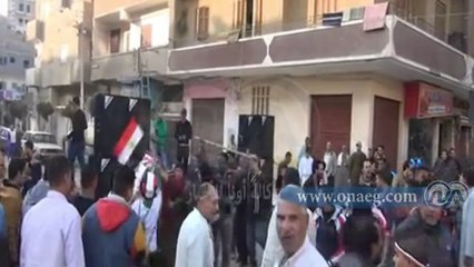 تظاهرة أمام ديوان المنوفية لتأييد "السيسى" ضد الارهاب