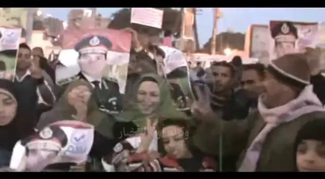 أهالى الفيوم يرقصون على أنغام تسلم الأيادى احتفالا بالدستور