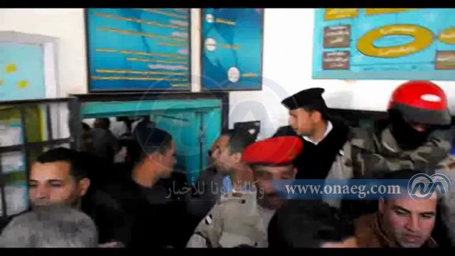 رئيس أركان القوات المسلحة صدقى صبحى يتفقد لجان الاستفتاء بالسويس