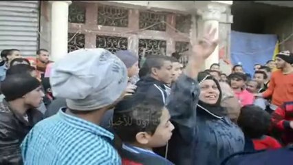 أهالي الطالبية يهتفون للسيسي نكاية في أحد سيدات الإخوان