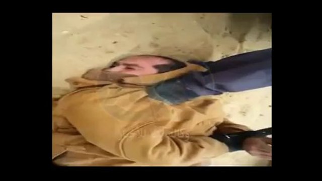 لحظة القبض على تكفيريين بحوزتهم سيارتين مفخختين لتفجير وحدة عسكرية