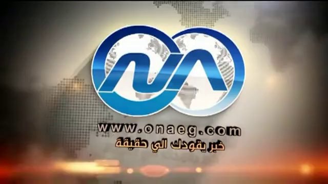 طلاب إخوان الأزهر يشعلون النيران في سيارة شرطة أمام المدينة الجامعية