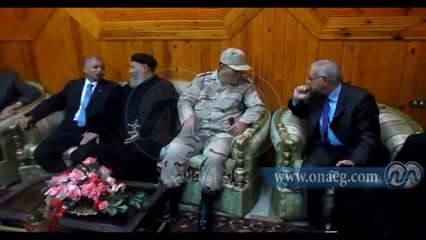 محافظ السويس وقائد الجيش الثالث يهنئان الكنيسة بعيد الميلاد