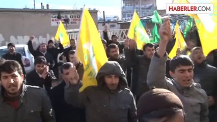 Van'da AK Parti ve Hüda-Par İlçe Binalarına Yapılan Saldırı