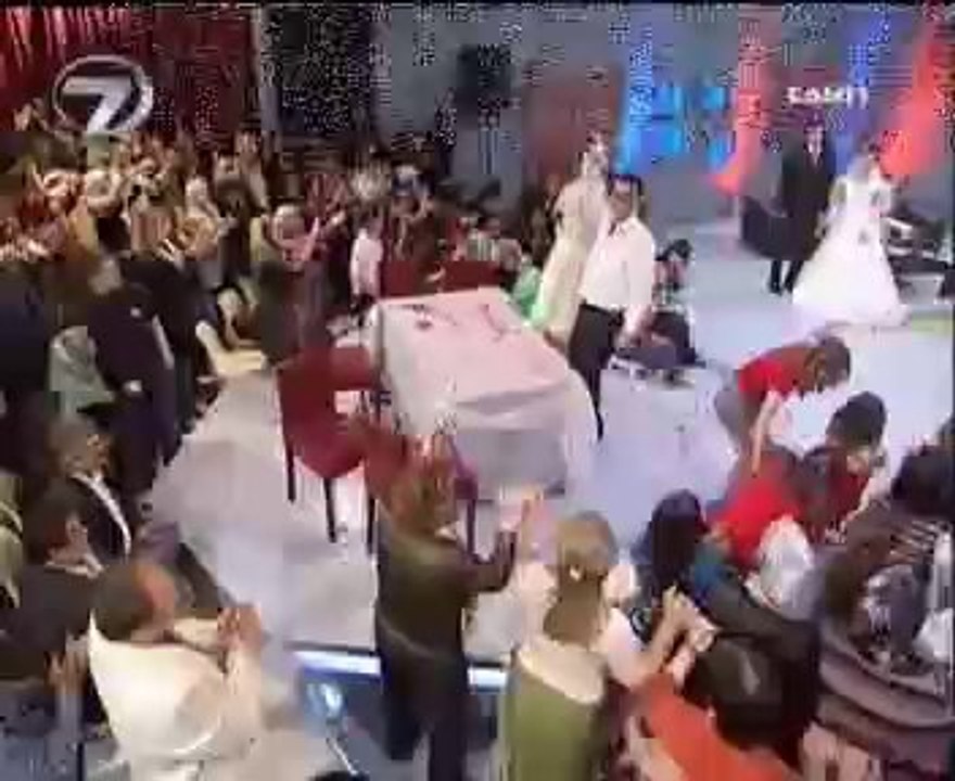 Tuğba Hatun & Şahap Akagün - Cane Cane Menşure Hanım [Potpori]