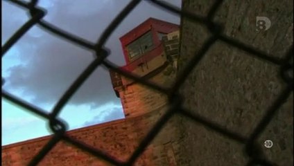 Les traqueurs de fantômes [VF] - S01E05 - La prison des esprits