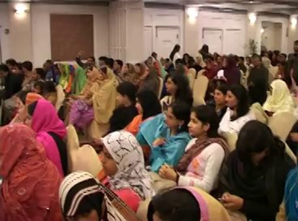 2008 assembly Dr. Fouzia's clip with audience shots_mpeg2video