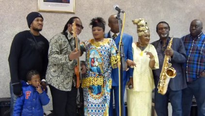 Voeux 2014 à la Communauté: Appel de l'Ambassadeur Mova à  "un vrai dialogue et à mieux s’organiser  ensemble"