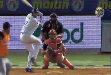 Home Run de Endy Chavez de Venezuela 02-02-2014